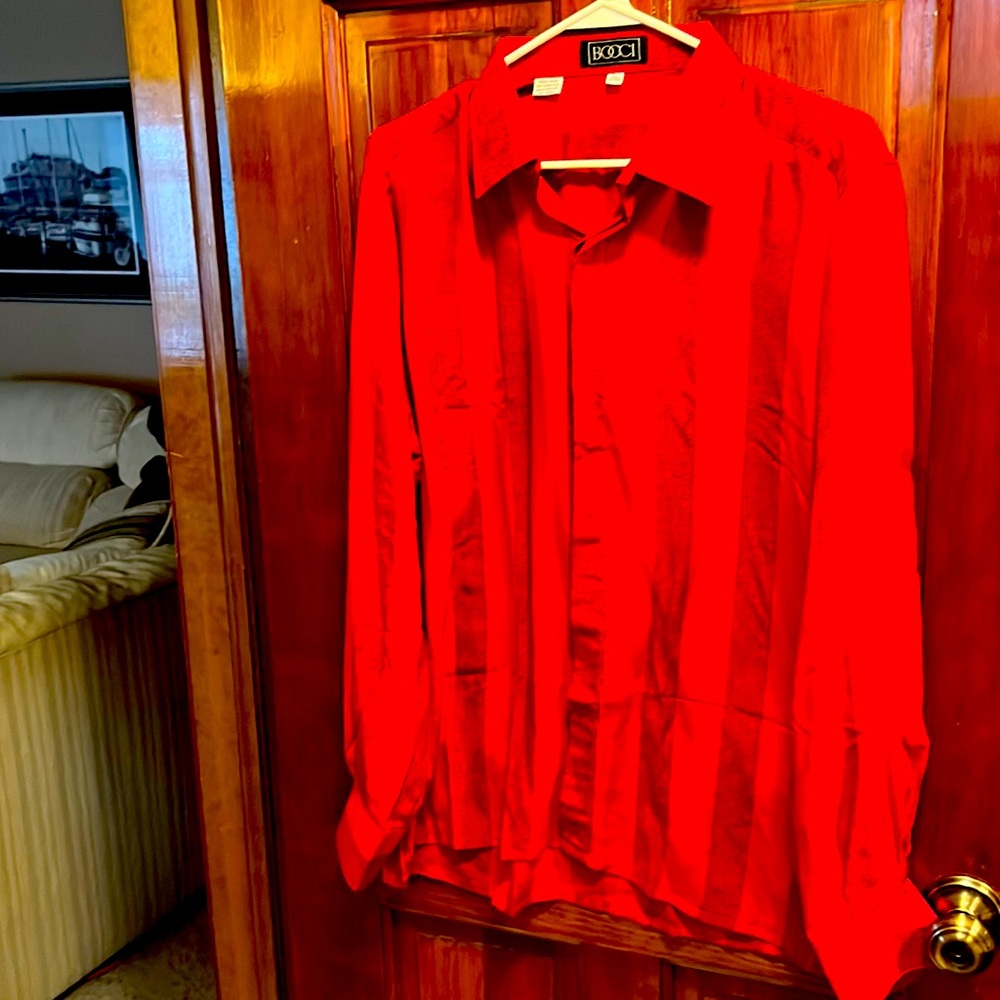 Bocci 100% Silk Luxury Red Button Down Dress Shirt. Mens Size Large 16-16 1/2